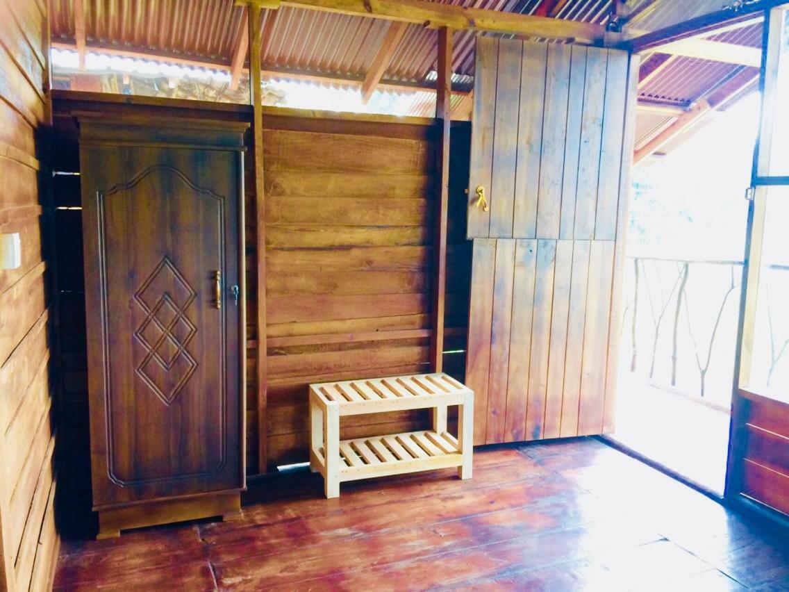 Chena Huts Eco Resort Sigiriya Exterior foto
